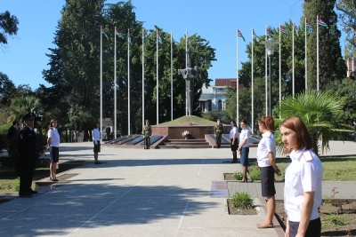 Возложение цветов в Парке Славы